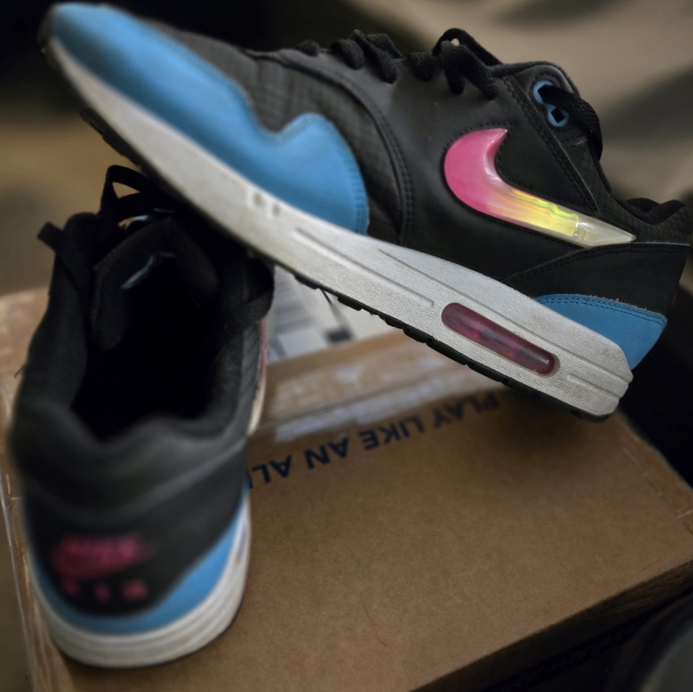 Nike Black and Blue Sneakers with Pink Swoosh
